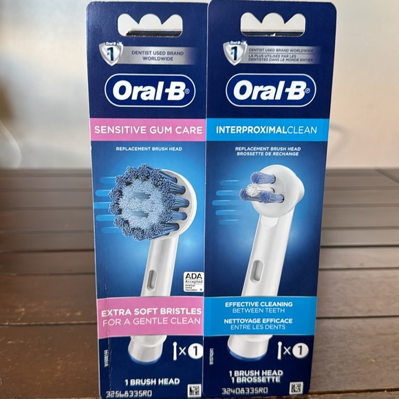 Oral B Pro 500 rechargeable toothbrush with extra heads and floss NIB - Picture 4 of 7